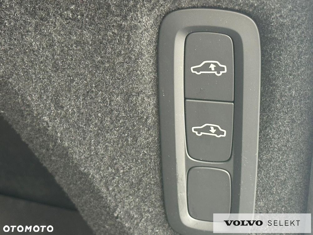 Volvo XC 90 - 20