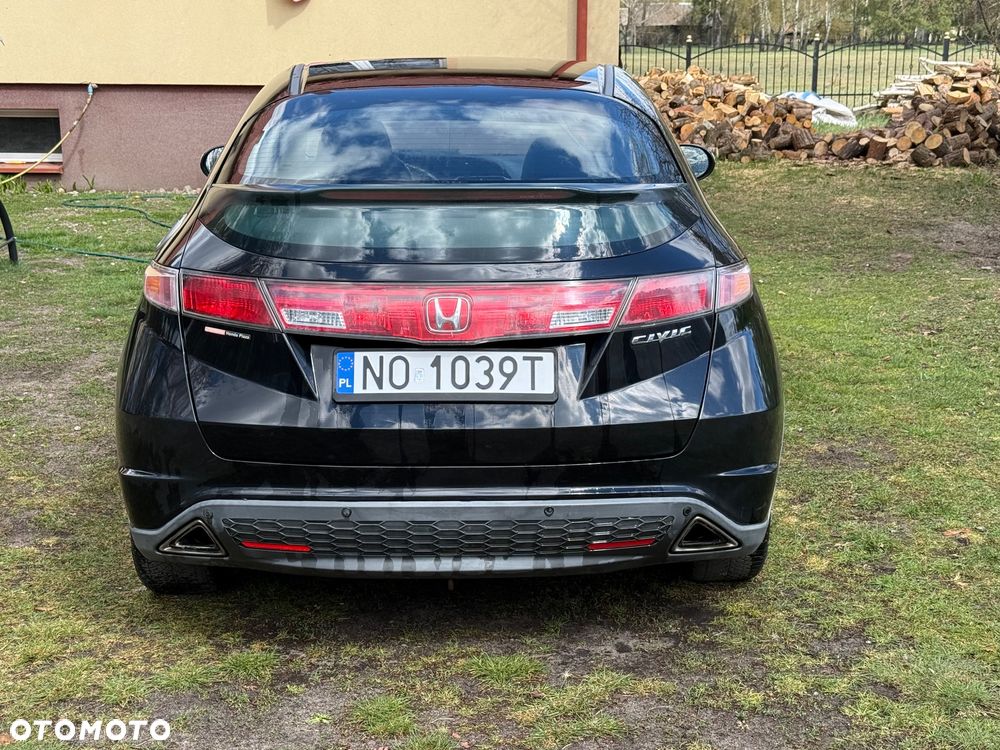 Honda Civic 1.8 Comfort - 4