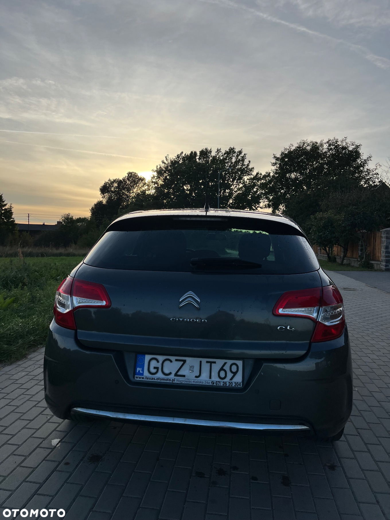 Citroën C4 1.6 HDi Attraction - 3