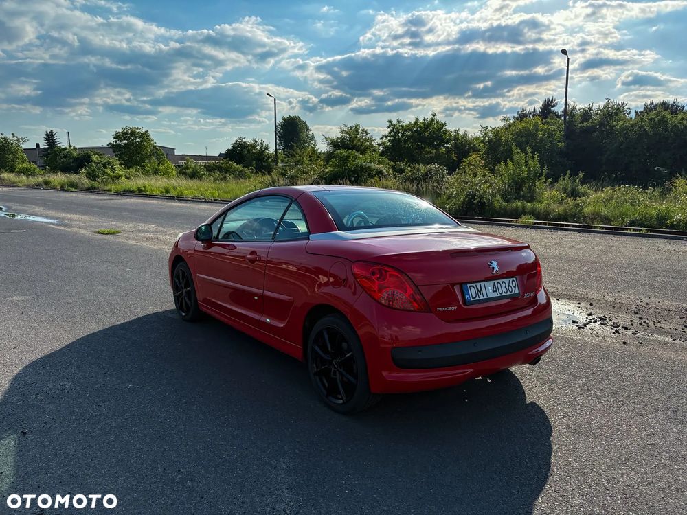Peugeot 207 CC 120 VTi Sport - 11