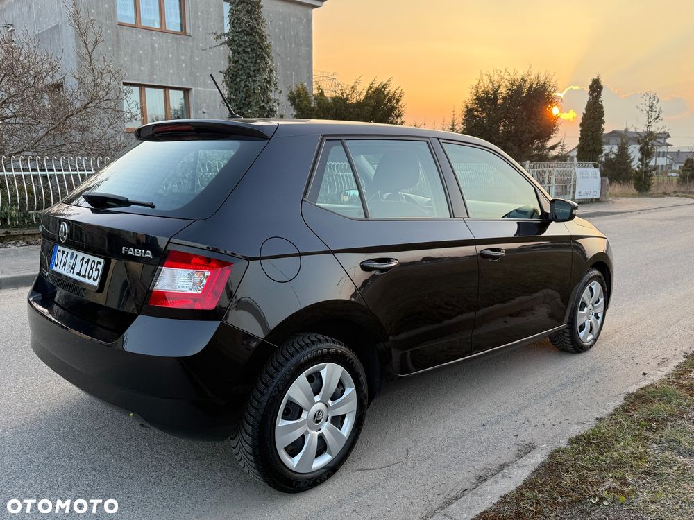 Skoda Fabia 1.0 MPI Soleil - 4