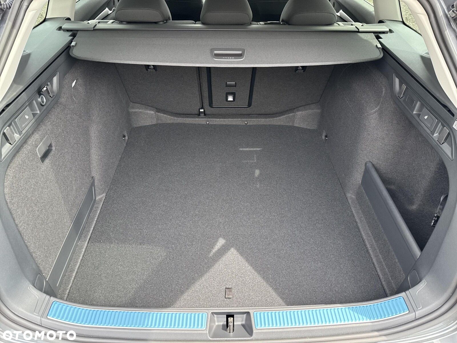 Skoda Superb 1.5 TSI mHEV Selection DSG - 32