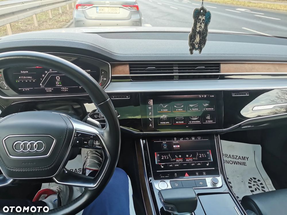 Audi A8 L 55 TFSI quattro tiptronic - 26