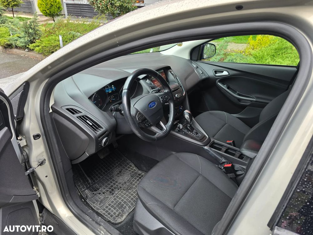 Ford Focus 1.5 TDCi DPF Start-Stopp-System Aut. Business - 8