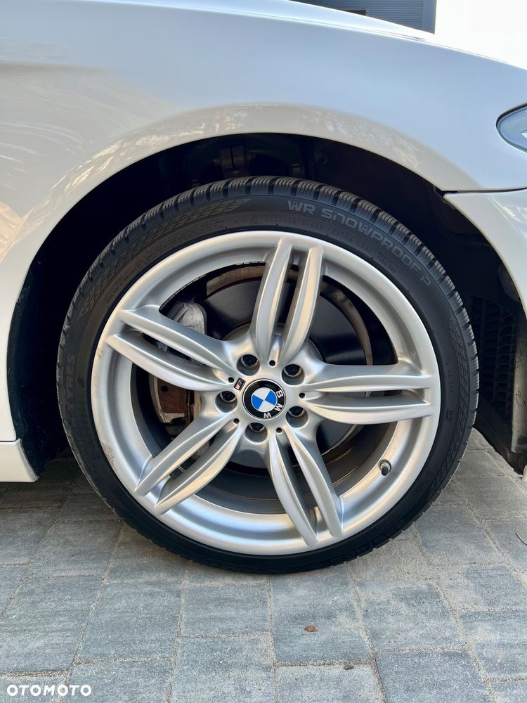 BMW Seria 5 535i - 12