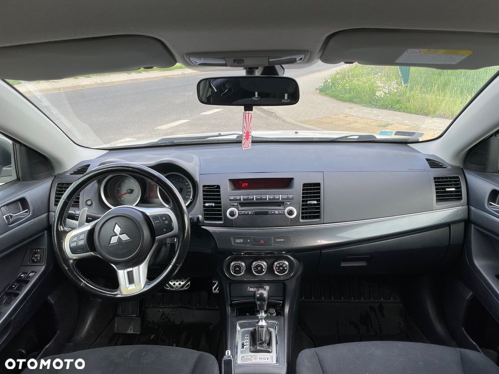 Mitsubishi Lancer 2.0 Ralliart MR - 8