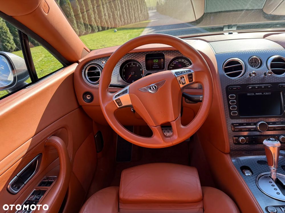 Bentley Continental GT Speed - 12