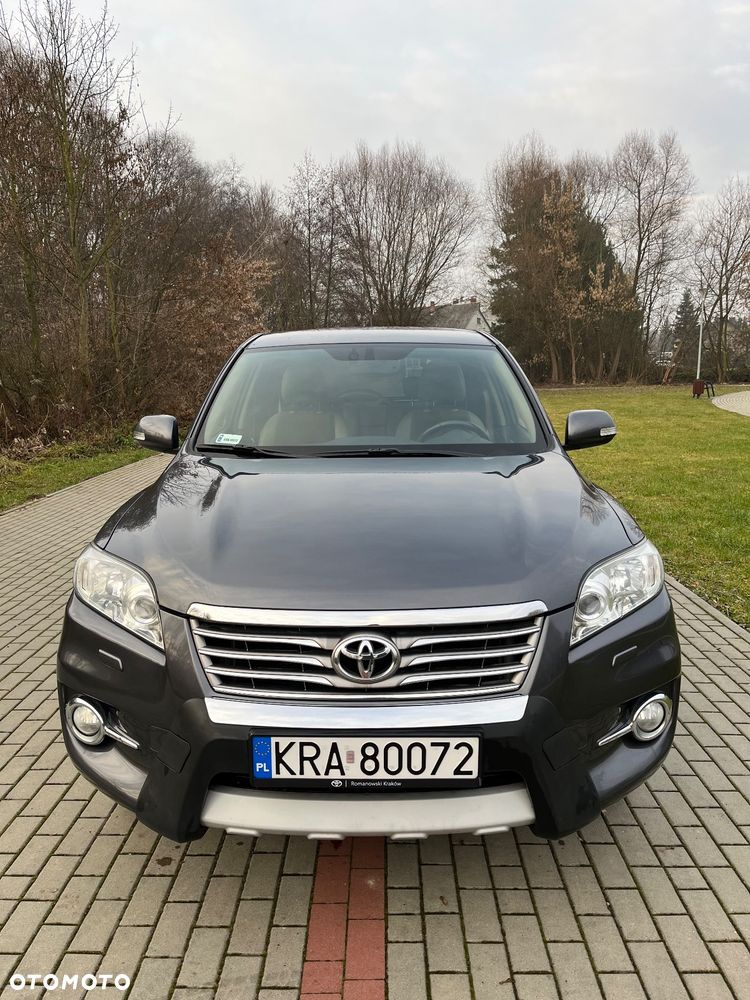 Toyota RAV4 - 4