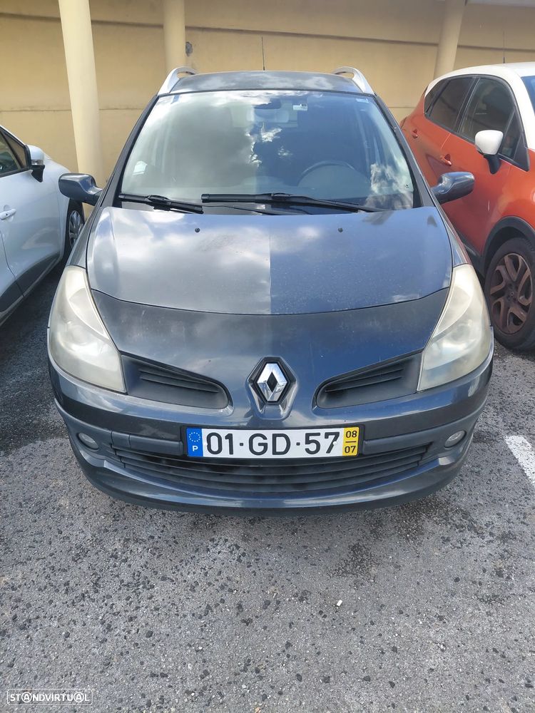 Renault Clio Sport Tourer - 1
