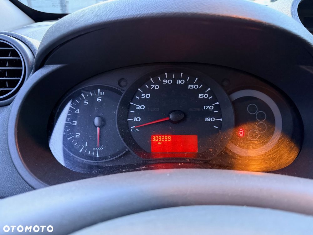 Renault Kangoo 1.6 16V Helios - 8