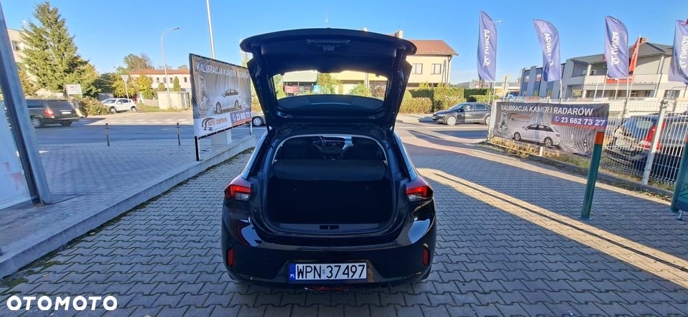 Opel Corsa 1.2 Elegance S&S - 27