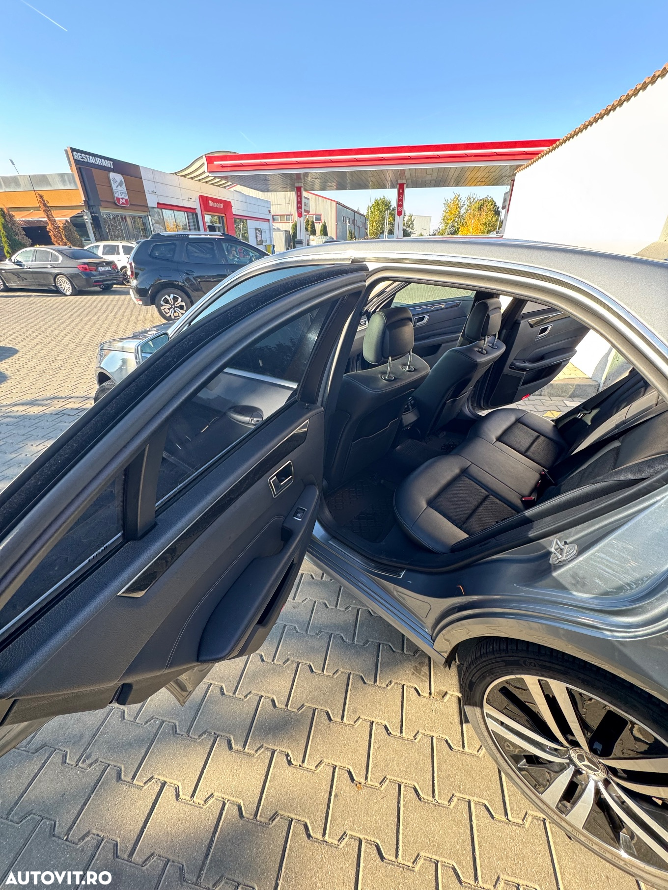 Mercedes-Benz E 220 BlueTEC Aut. - 11