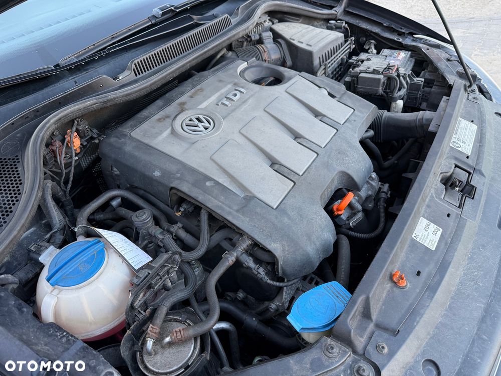 Volkswagen Polo Cross 1.6 TDI DPF - 36