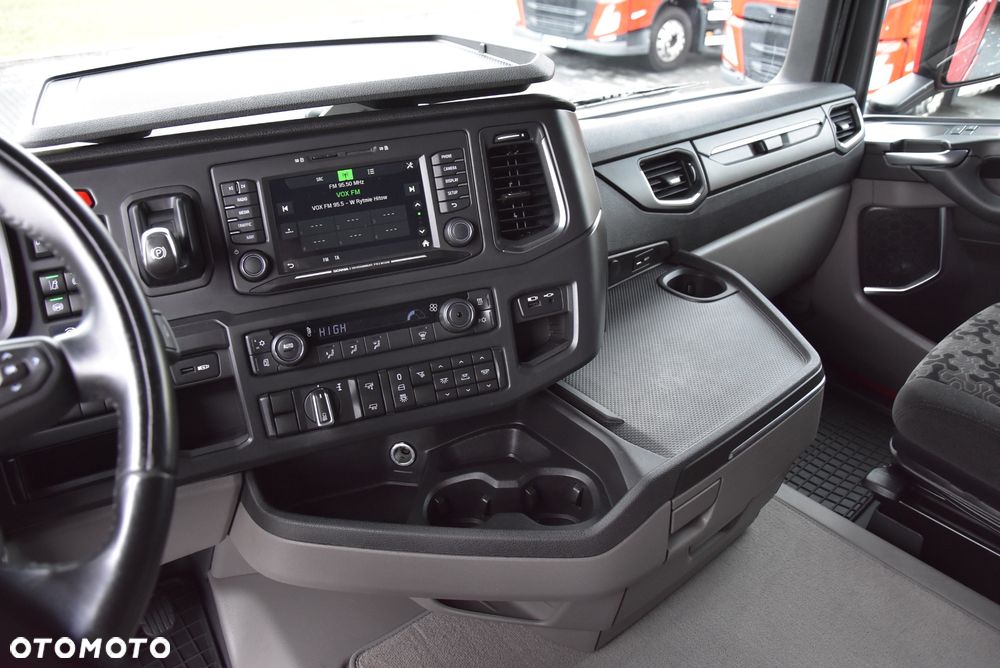 Scania R 450 BOGATO WYPOSAŻONA CAŁA NA PODUSZKACH I PARK-COOL 2021 *FULL LED* STANDARD *Retarder** ! Jak nowa ! ! - 30