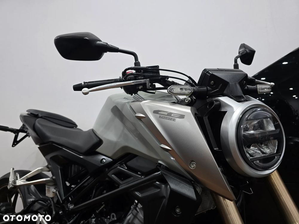 Honda CB - 28