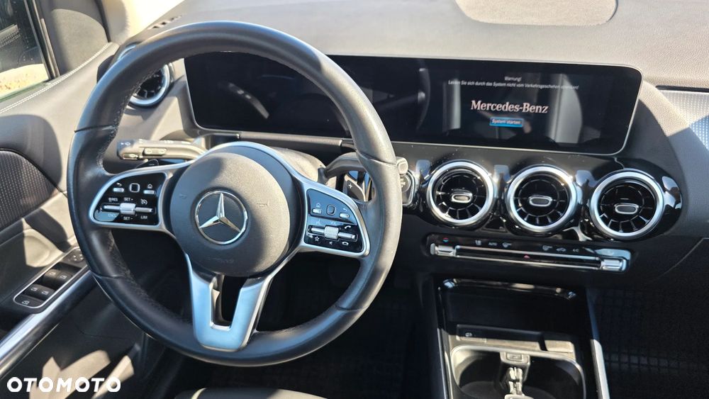 Mercedes-Benz Klasa B 180 7G-DCT Progressive - 16