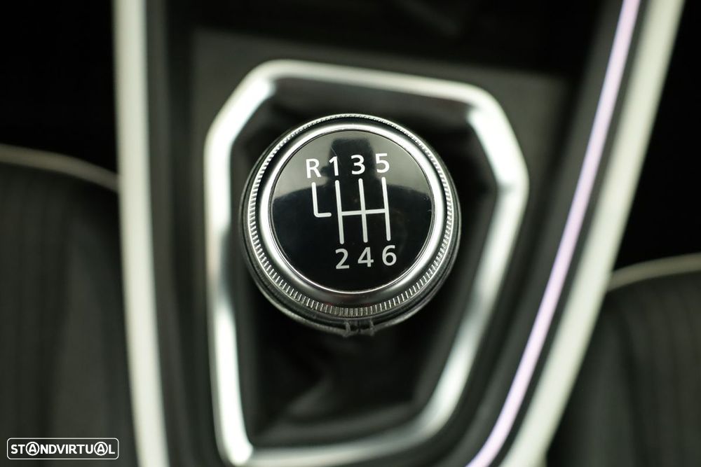 Renault Clio 1.0 TCe Techno Bi-Fuel - 14