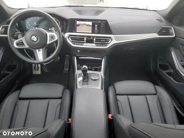 BMW Seria 3 318i Business Edition sport - 8