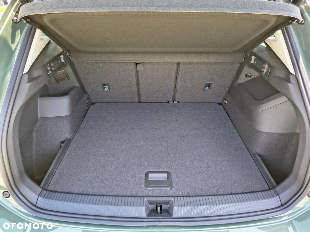 Volkswagen Tiguan 1.5 eTSI Elegance DSG - 32