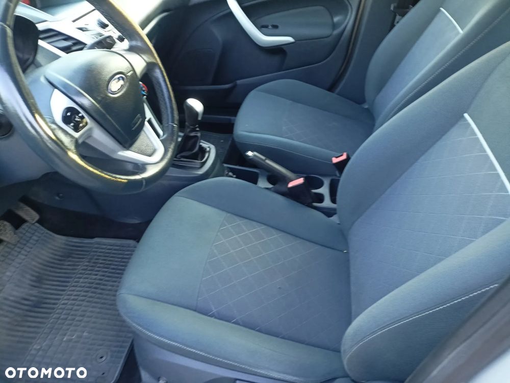 Ford Fiesta 1.25 Viva - 8