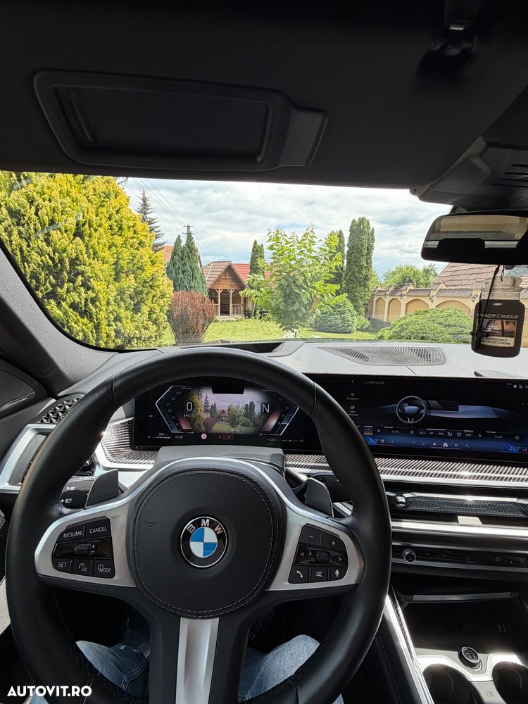 BMW X6 xDrive40i AT MHEV - 25