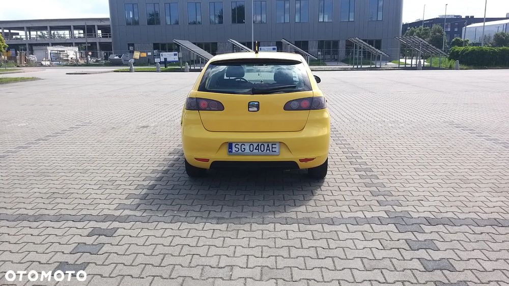 Seat Ibiza 1.4 16V Style - 8
