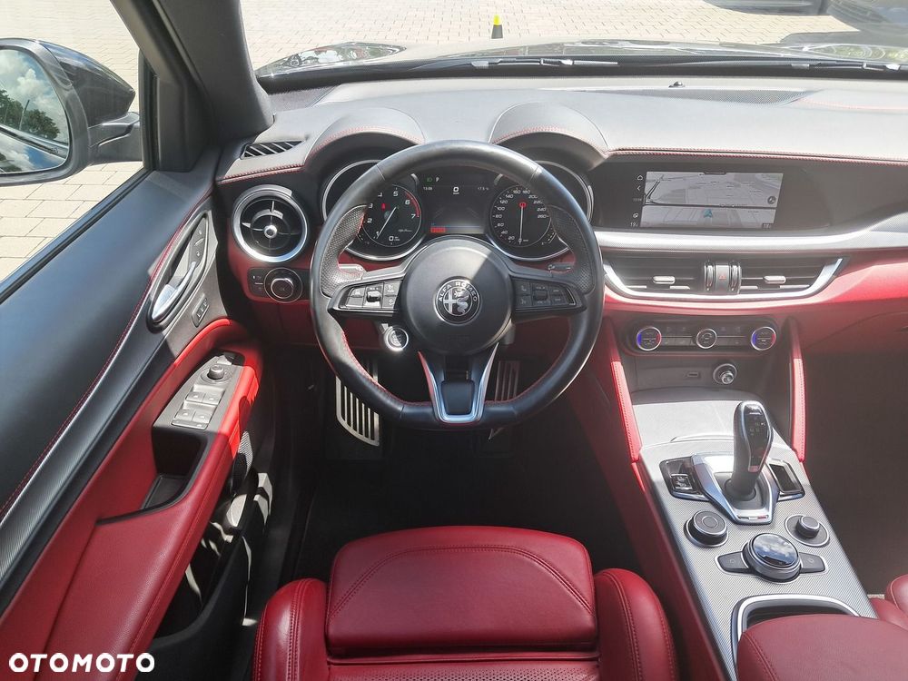 Alfa Romeo Stelvio 2.0 Turbo Veloce Q4 - 21