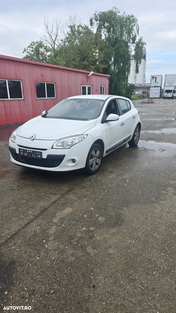 Renault Megane 1.6 16V Privilege - 11