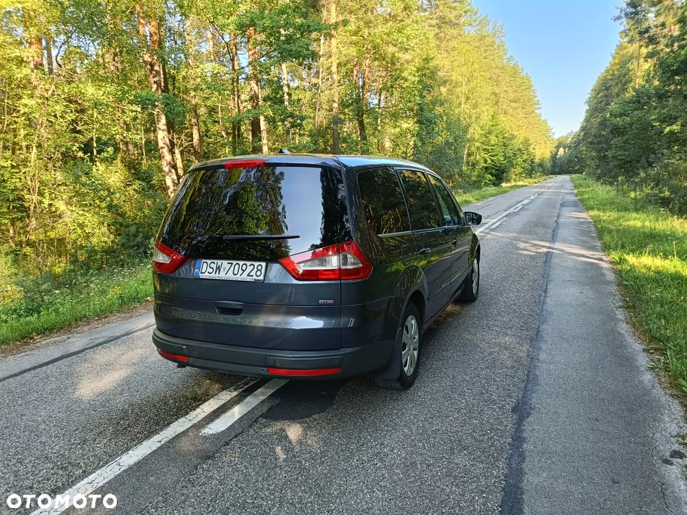 Ford Galaxy 2.0 TDCi Ghia - 22