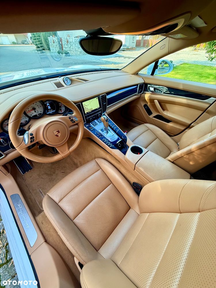 Porsche Panamera Diesel - 28