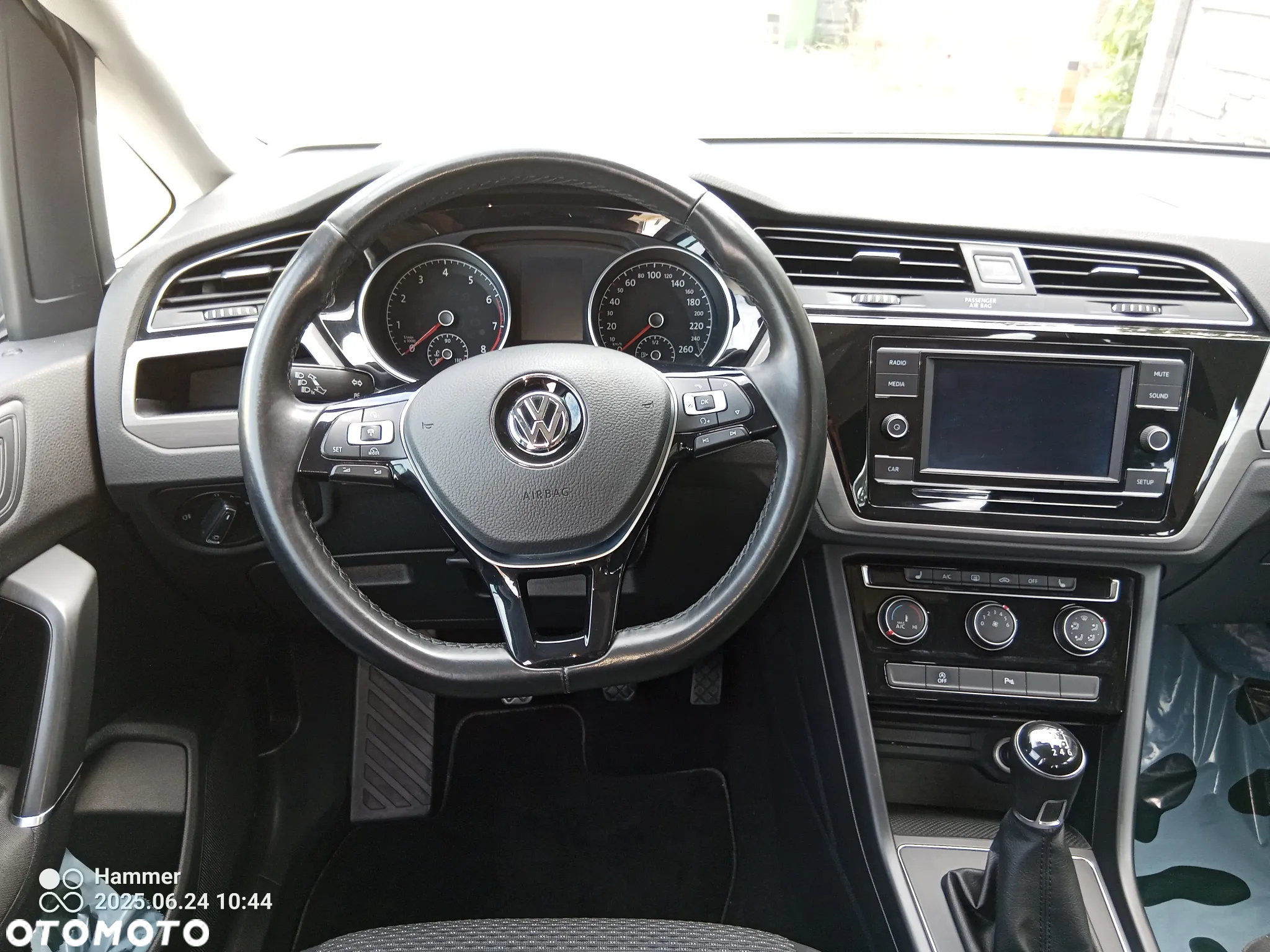 Volkswagen Touran 1.2 TSI BMT Comfortline - 5