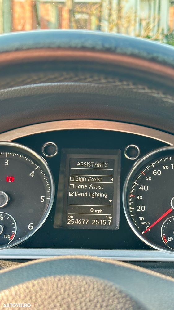 Volkswagen Passat 2.0 TDI 4Motion BlueMotion Technology Highline - 18