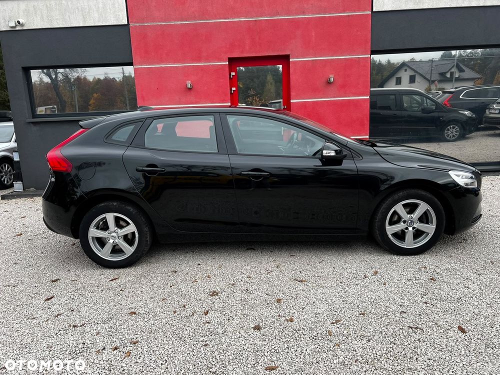 Volvo V40 - 17