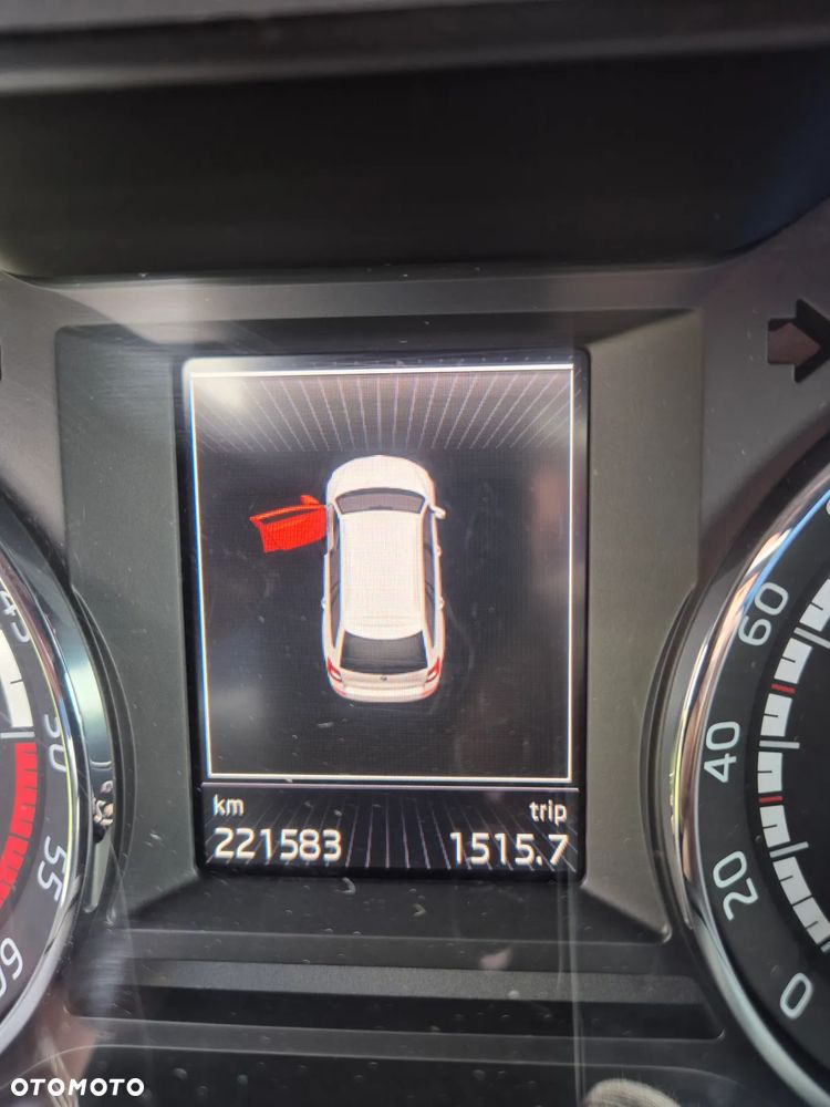 Skoda Octavia 2.0 TDI RS DSG - 26