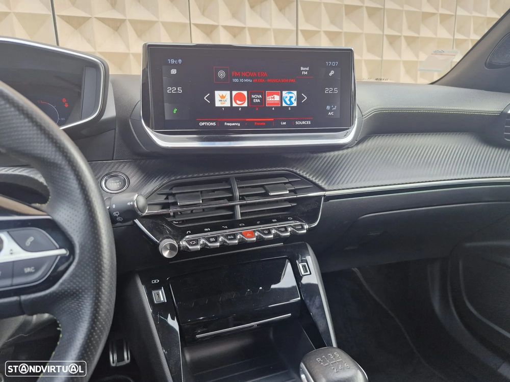 Peugeot 2008 1.5 BlueHDi GT Line - 8