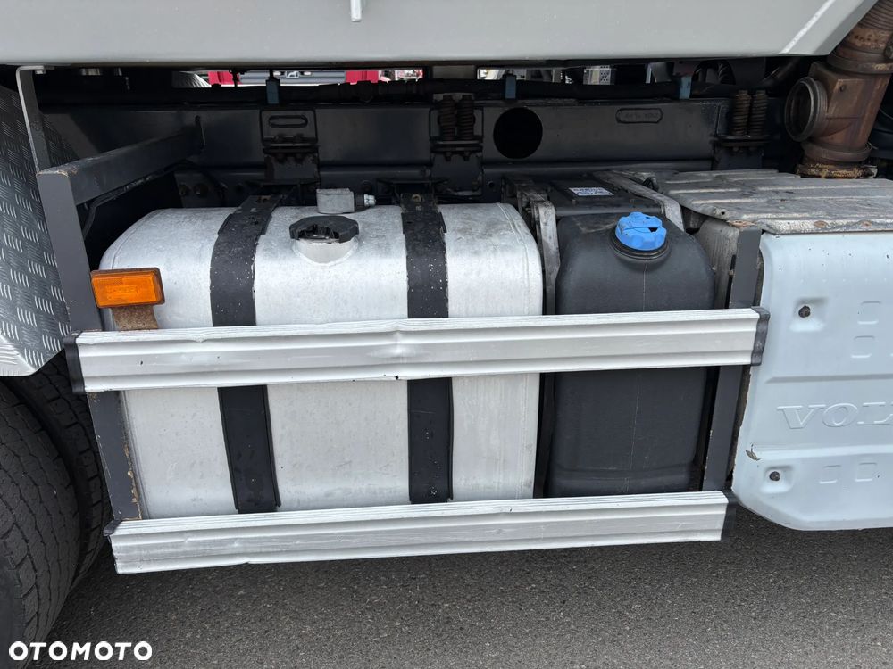 Volvo FH540 6x4 EURO6 + RETARDER + BOX HEATING + VIBRATOR - 12