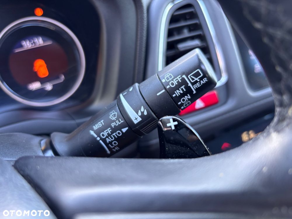 Honda HR-V 1.5 i-VTEC CVT Executive - 25