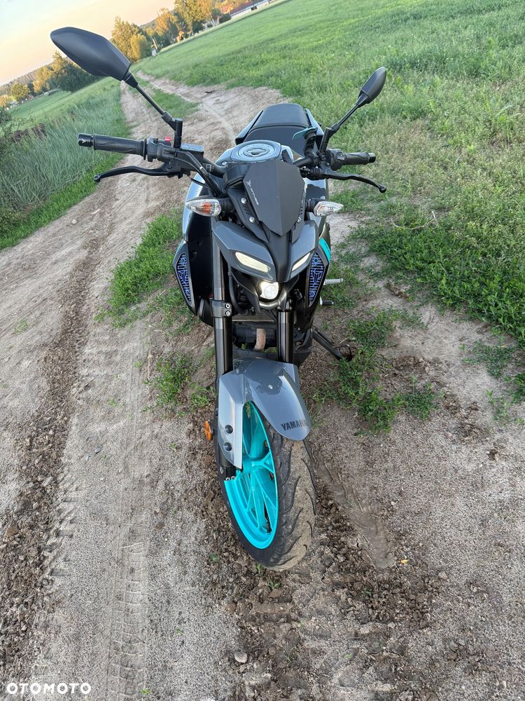 Yamaha MT - 1