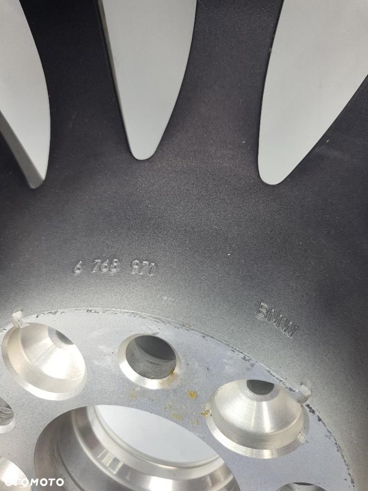 Felga aluminiowa BMW OE 190 9.0" x 19" 5x120 ET 39 - 3