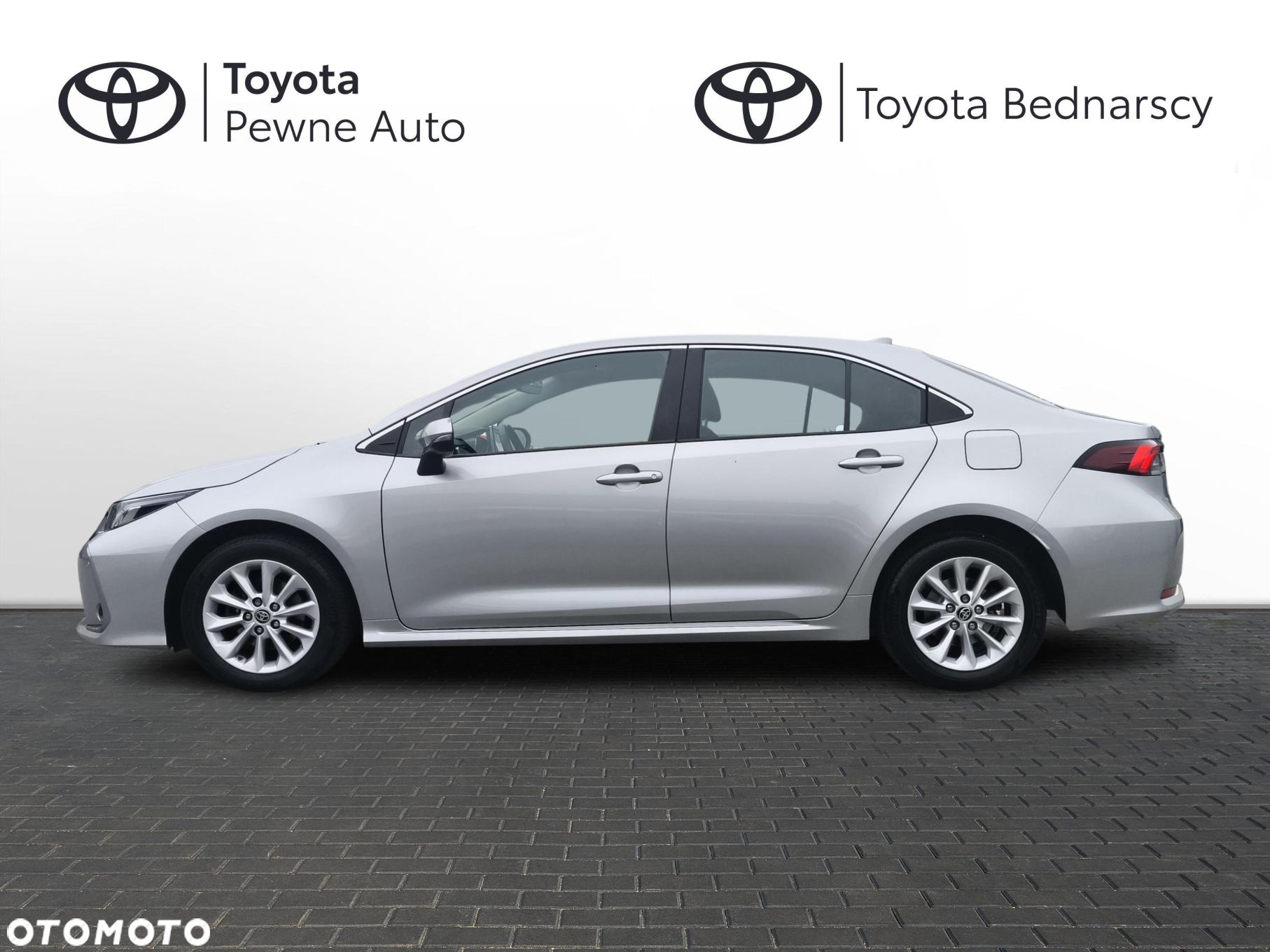 Toyota Corolla - 8