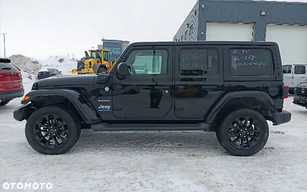 Jeep Wrangler - 4