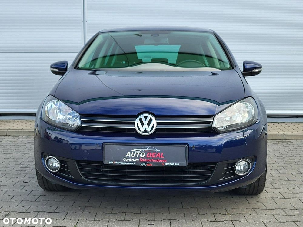 Volkswagen Golf - 6