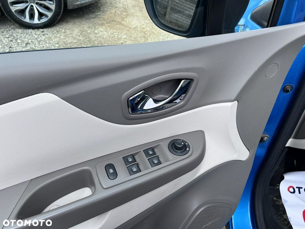 Renault Captur - 17