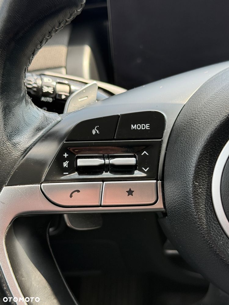 Hyundai Tucson 1.6 T-GDi PHEV Smart 4WD - 16