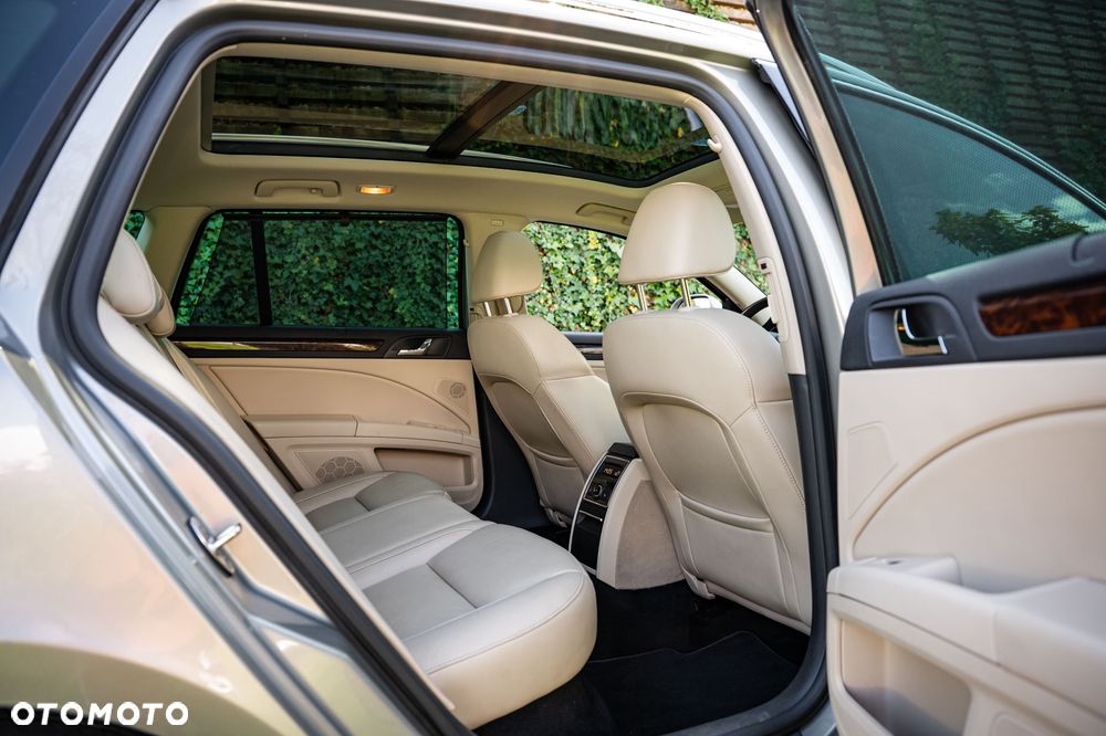 Skoda Superb 2.0 TDI L&K - 12