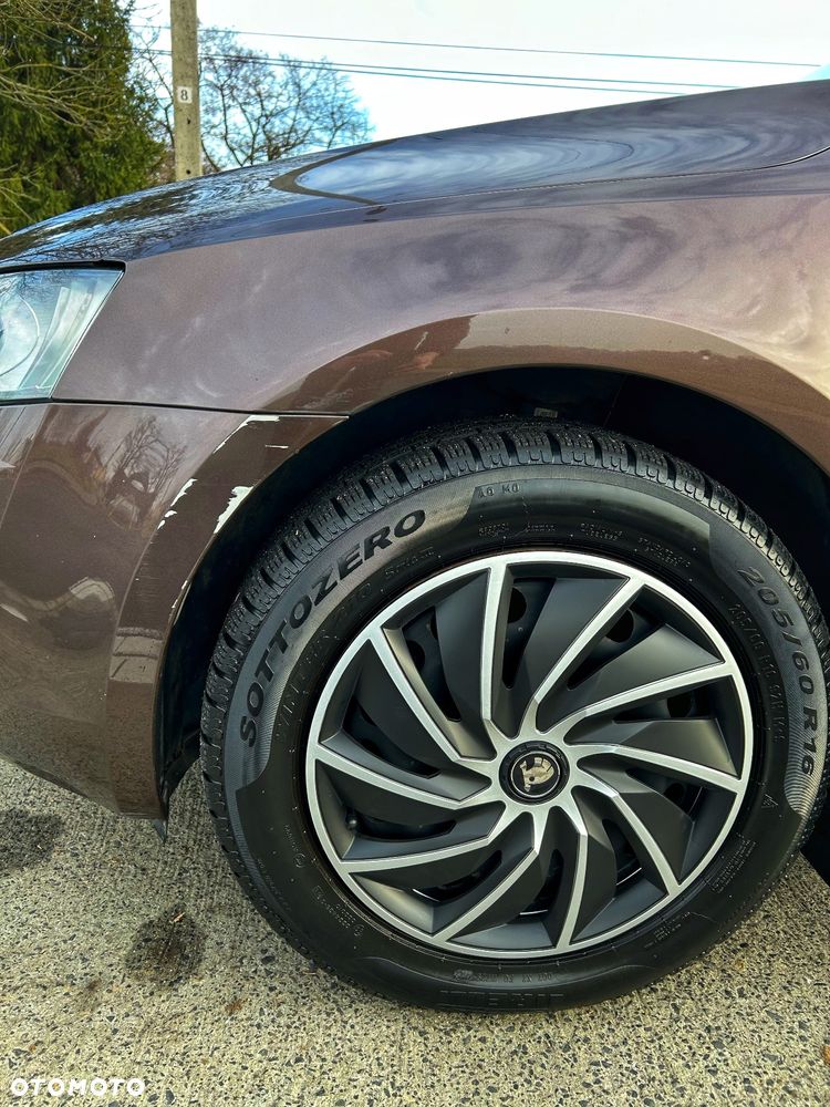 Skoda Octavia 2.0 TDI Edition - 9