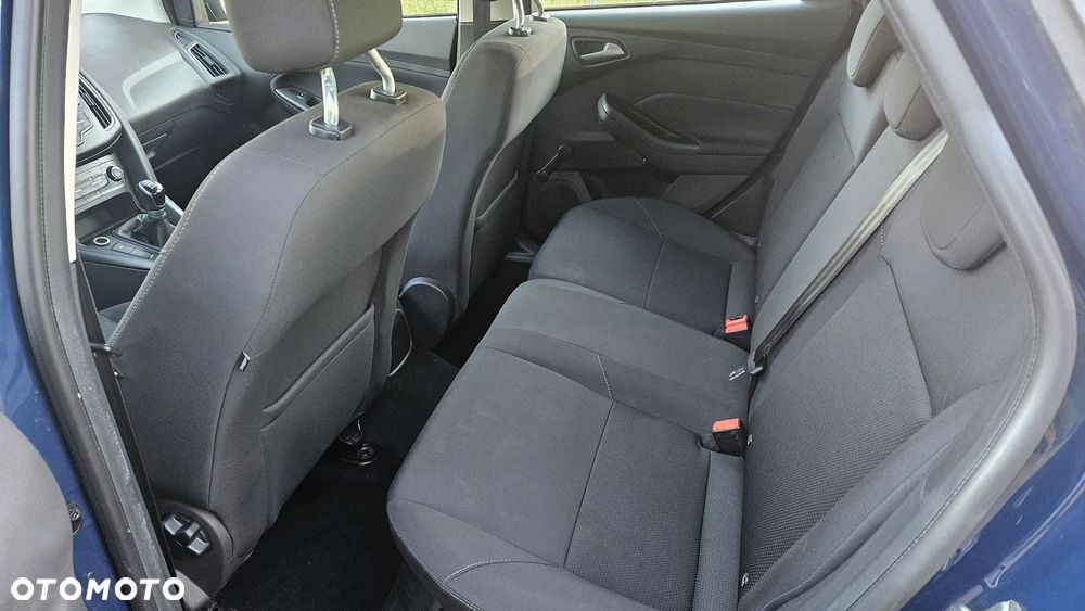 Ford Focus 1.0 EcoBoost Trend ASS - 12