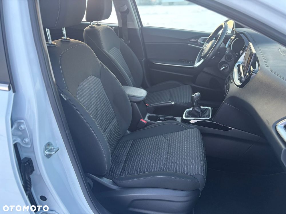 Kia Ceed 1.5 T-GDI OPF JBL Sound Edition - 11