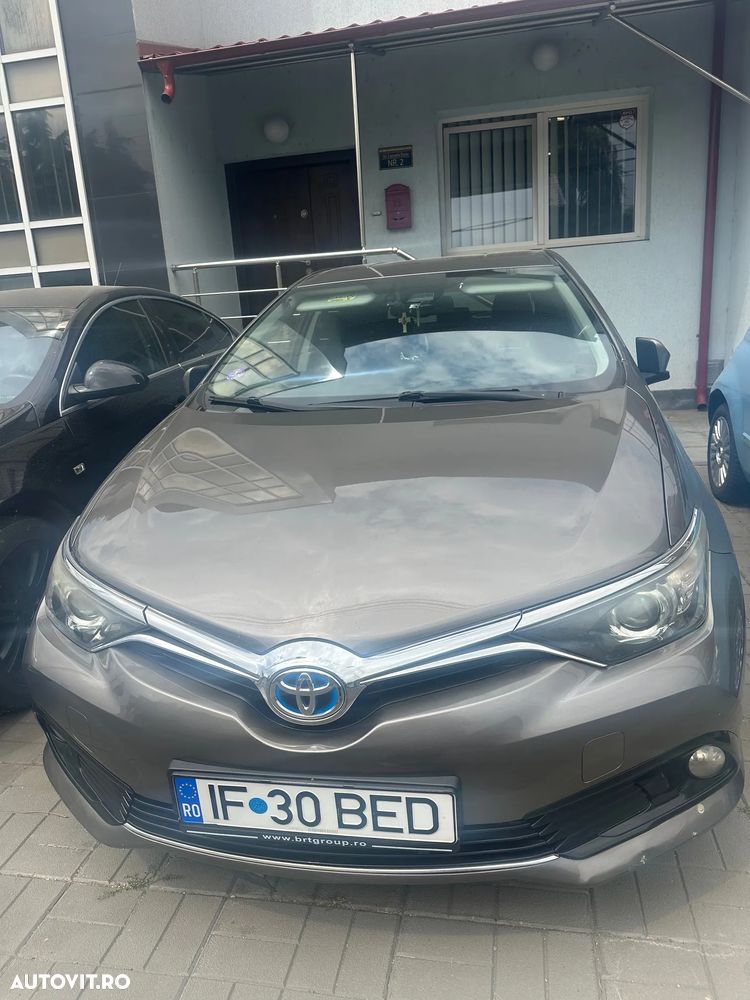 Toyota Auris - 2