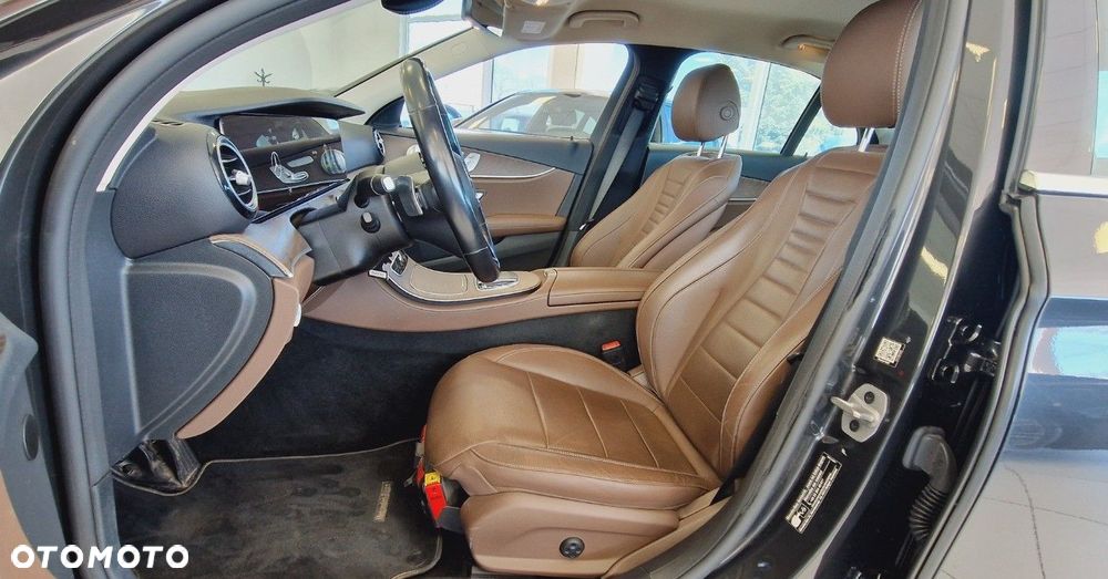 Mercedes-Benz Klasa E - 25